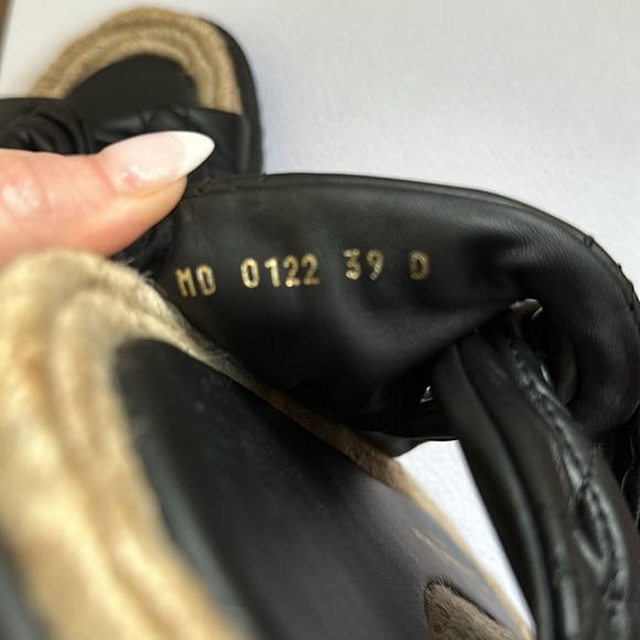 Dior Cannage Quilted DTwist Slide Sandal Size 39 - Picture 6 of 10